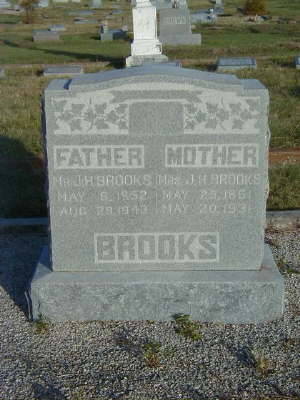 Brooks, Mr & Mrs. J. H.