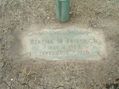 Friedrich, Bertha