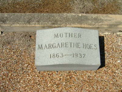 Hoes, Margarethe 