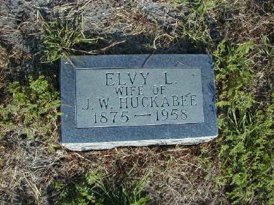 Huckabee, Elvy