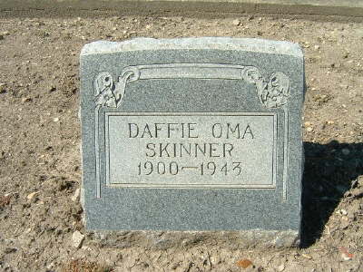 Skinner, Daffie Oma