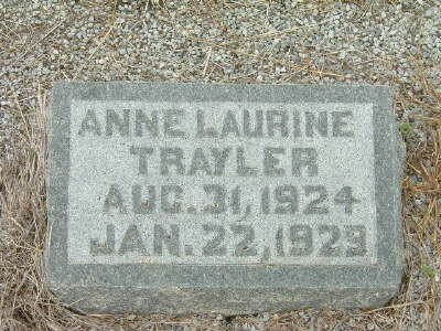 Trayler, Anne Laurine