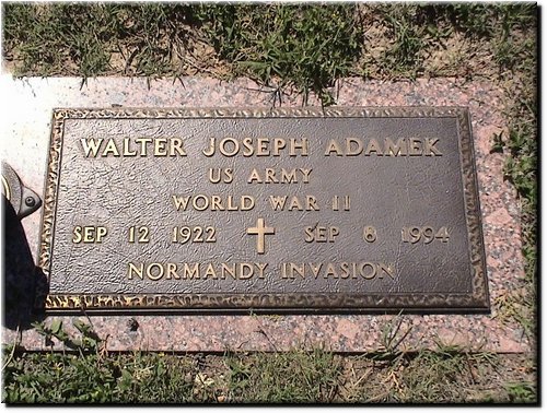 Adamek, Walter Joseph (military marker).JPG