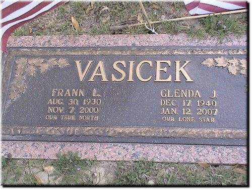 Vasicek, Frank and Glenda.JPG