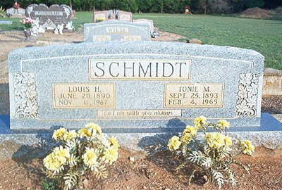 Schmidt, Tonie M.