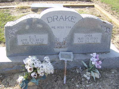Drake, Oma