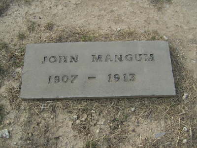 Mangum, John 