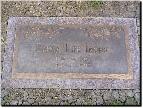 Irons, Emma Lee.JPG