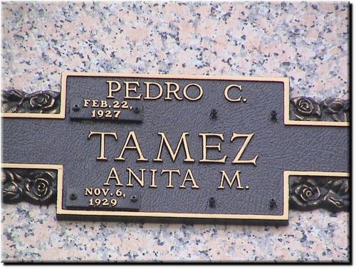 Tamez, Pedro C and Anita M.JPG