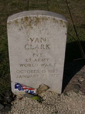 Clark, Van