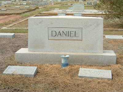 Daniel Lot 212