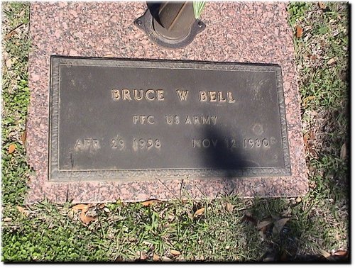 Bell, Bruce (military marker).JPG