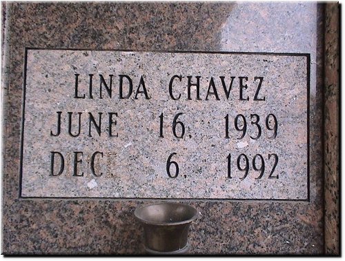 Chavez, Linda.JPG