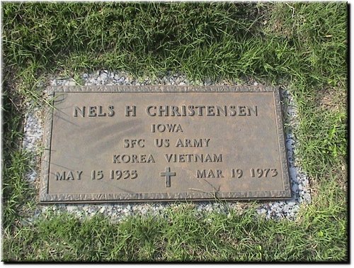 Christensen, Nels H (military marker).JPG