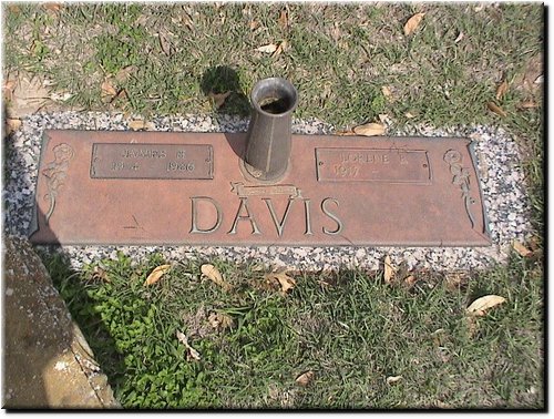 Davis, James H and Lorene B.JPG