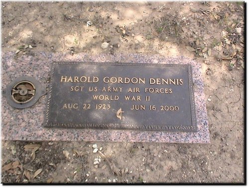 Dennis, Harold Gordon (military marker).JPG