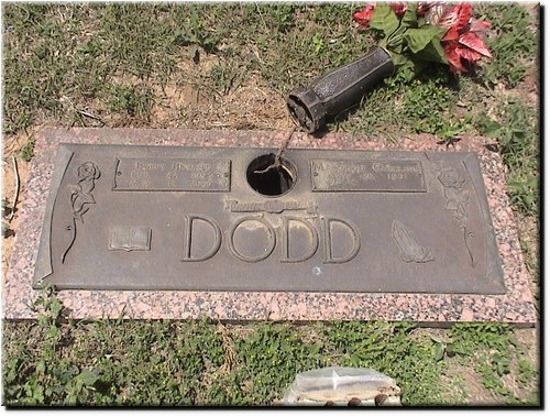 Dodd, Margaret and Bobby Bryant.JPG