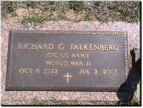 Falkenberg, Richard G (military marker).JPG