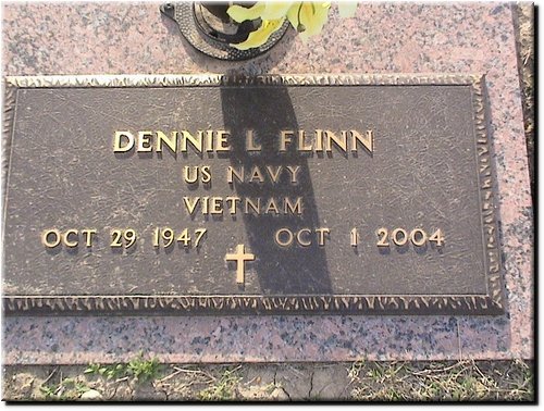 Flinn, Dennie (military marker).JPG