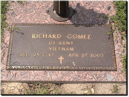 Gomez, Richard (military marker).JPG