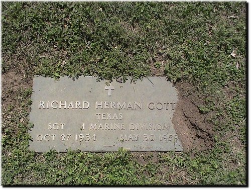 Gott, Richard Herman (military marker).JPG