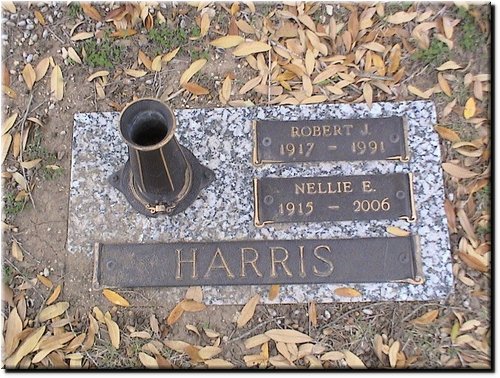 Harris, Robert and Nellie.JPG