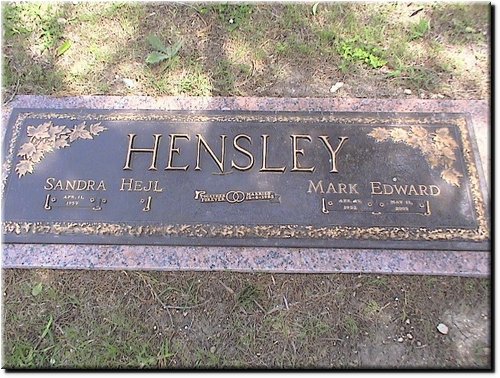 Hensley, Sandra Hejl and Mark Edward.JPG