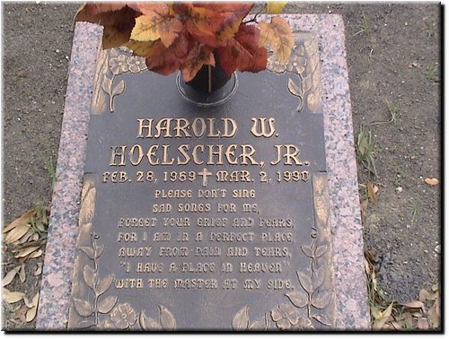 Hoelscher, Harold W Jr.JPG