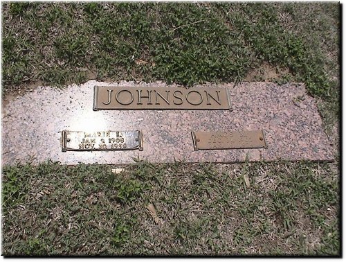 Johnson, Marie L and Amos M.JPG