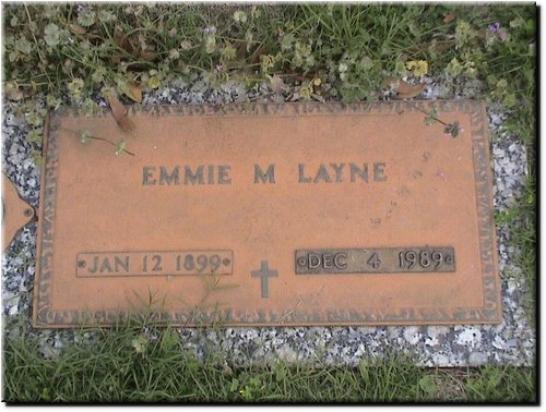 Layne, Emmie.JPG