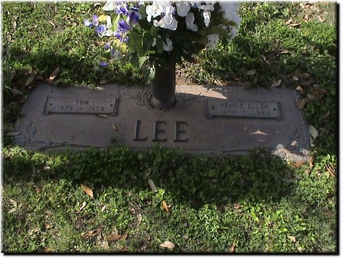 Lee, Tom and Wencie Ellen.JPG