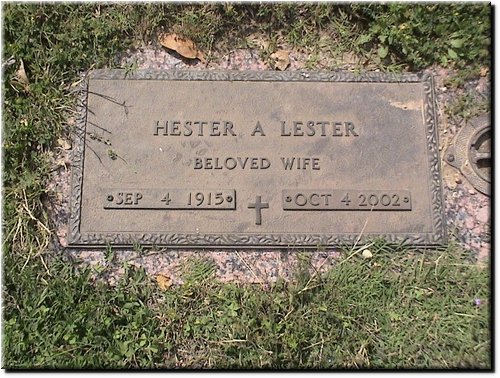 Lester, Hester.JPG