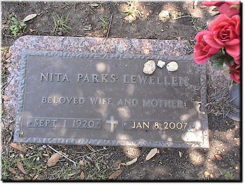 Lewellen, Nita Parks.JPG