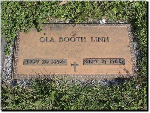 Linn, Ola Booth.JPG