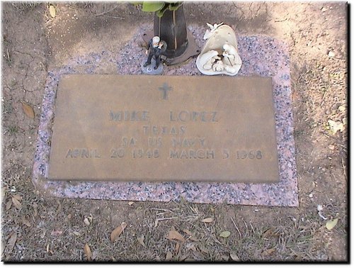 Lopez, Mike (military marker).JPG