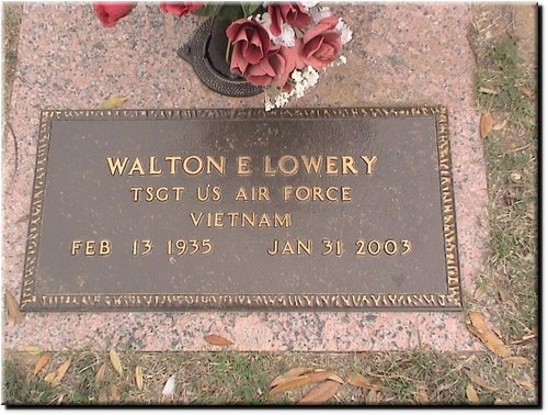 Lowery, Walton (military marker).JPG