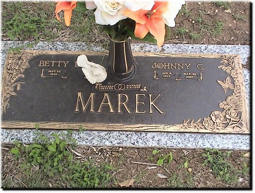 Marek, Betty Lou and Johnny C.JPG