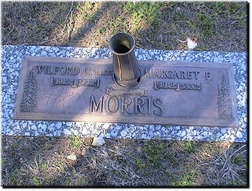 Morris, Wilford C and Margaret F.jpg