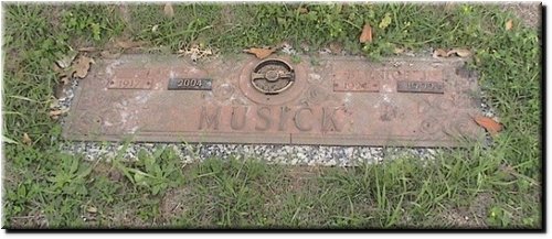 Musick, Bernice J and Clay H.JPG