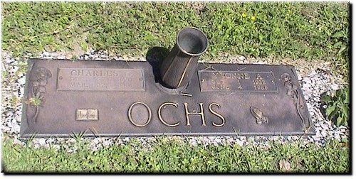 Ochs, Charles and Yvonne.JPG