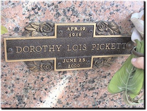 Pickett, Dorothy Lois.JPG