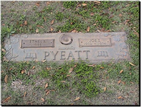 Pyeatt, Ethel and Joe.JPG