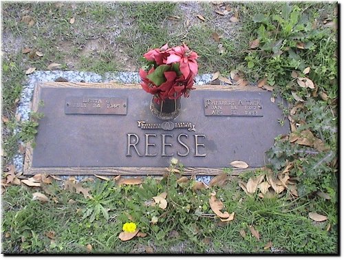 Reese, Lesta J and Thelbert A Tack.JPG