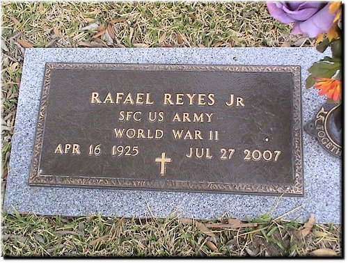 Reyes, Rafael Jr (military marker).JPG