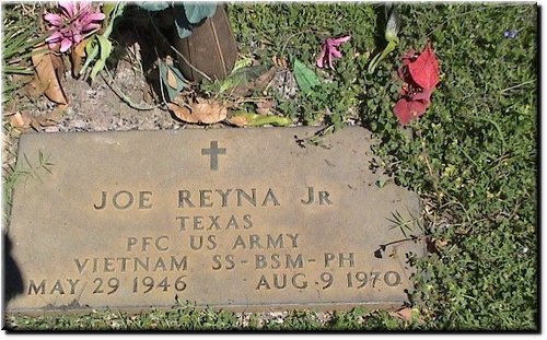 Reyna, Joe Jr (military marker).JPG