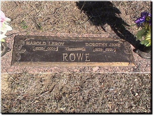 Rowe, Harold and Dorothy.JPG