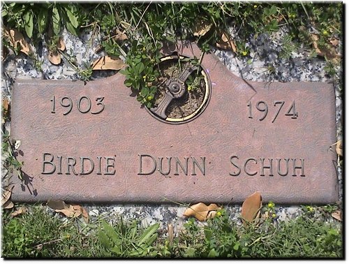 Schuh, Birdie Dunn.JPG