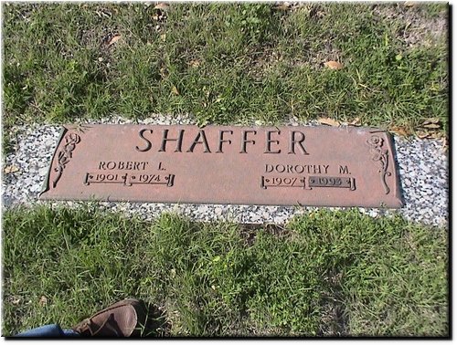 Shaffer, Robert and Dorothy.JPG