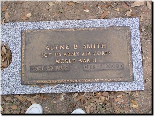 Smith, Alyne (military marker).JPG