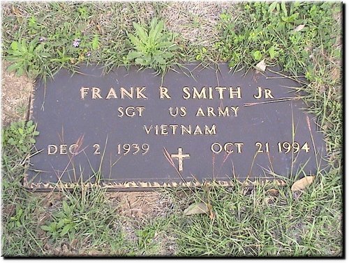 Smith, Frank R Jr (military marker).JPG